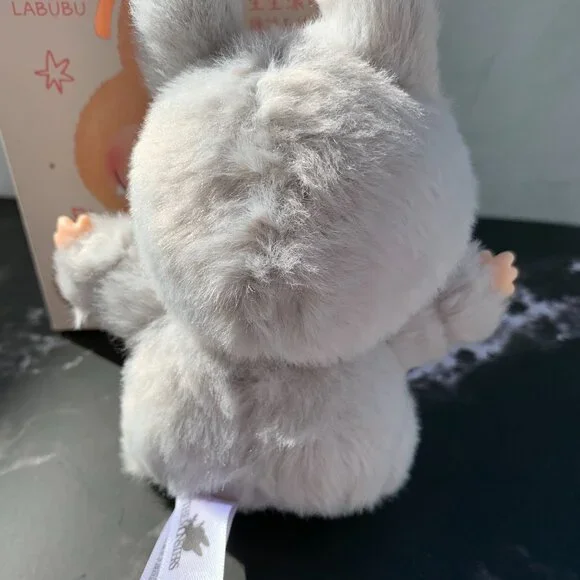 POP MART Have A Seat Labubu HEHE - Picture 4 of 7